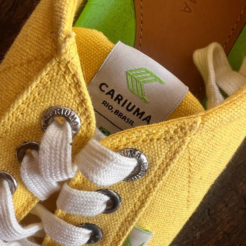 Cariuma OCA LowTop Canvas Sneakers Yellow Unisex Men’s Size 10 Women’s Size 11.5 - Picture 4 of 10